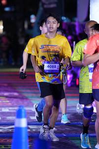 BIB: 4088
                            <button type="button" onclick="openModal(26226495)" class="btn btn-primary btn-sm float-right btn-popup" data-toggle="modal" data-target=".modal-high-quality">
                        <i class="fas fa-shopping-cart"></i> Add to Cart
                    </button>
                                            <button type="button" onclick="isThisMe(26226495, true)" class="btn btn-success btn-sm float-right btn-popup btn-isme hidden" data-toggle="tooltip" data-placement="bottom" title="นี่คือรูปของคุณใช่ไหม คลิกที่นี่เพื่อเอาเข้าอัลบั้ม">
                        <i class="fas fa-plus"></i> Add to album
                    </button>
                    <button type="button" onclick="isThisMe(26226495, false)" class="btn btn-warning btn-sm float-right btn-popup btn-isnotme hidden">
                        <i class="fas fa-ban"></i> Remove from album
                    </button>